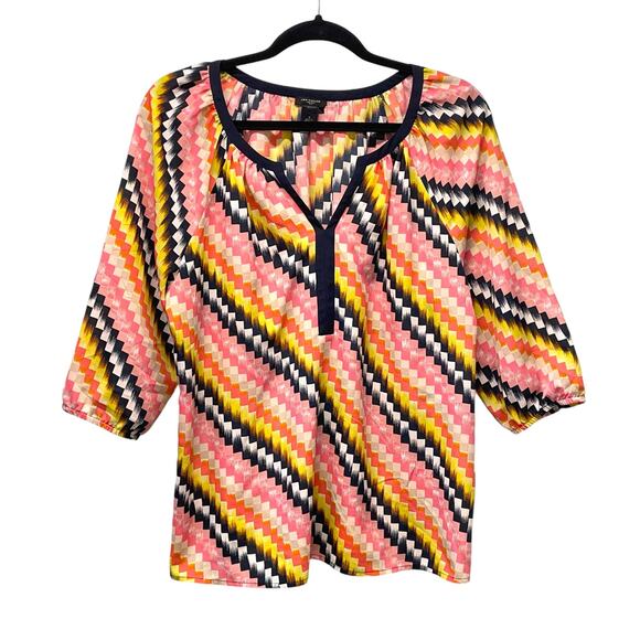 Ann Taylor Factory Womens Multicolor Blouse Splitneck Navy Trim Geometric M - Picture 1 of 7